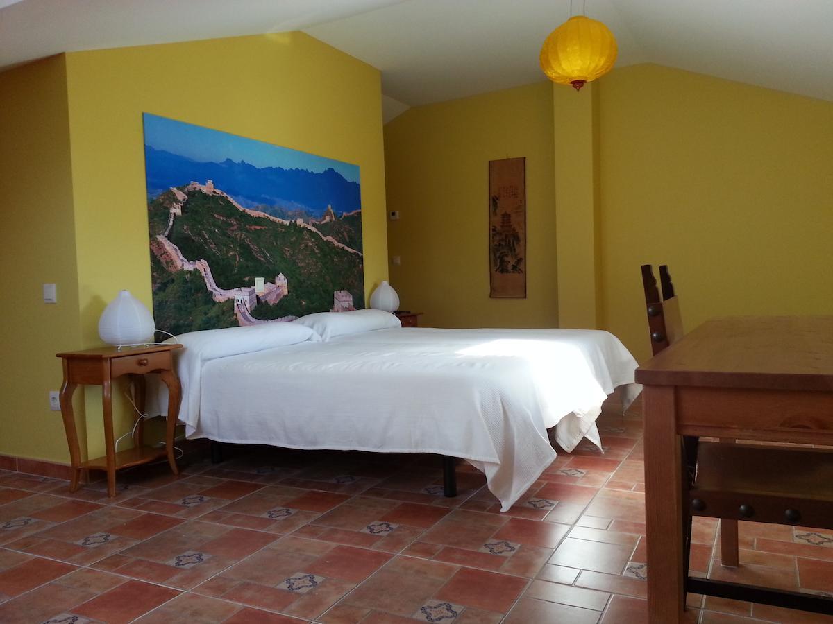 Hotel Rural La Casa Del Tio Telesforo Trescasas Номер фото