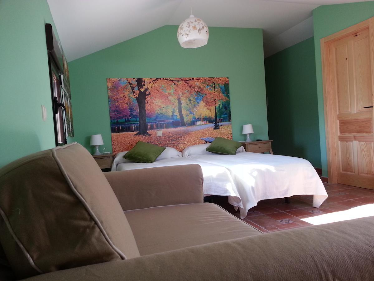 Hotel Rural La Casa Del Tio Telesforo Trescasas Номер фото