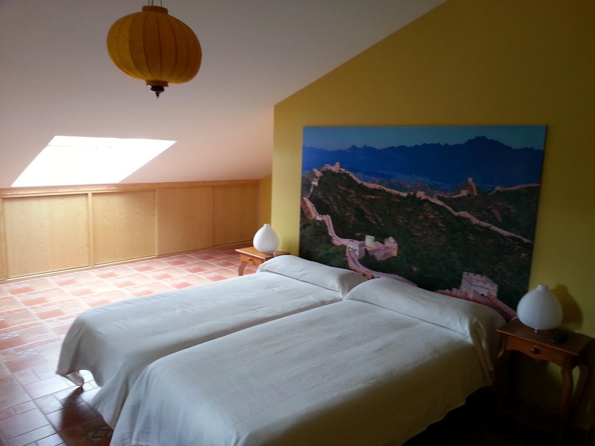 Hotel Rural La Casa Del Tio Telesforo Trescasas Екстер'єр фото